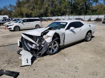  Salvage Dodge Challenger