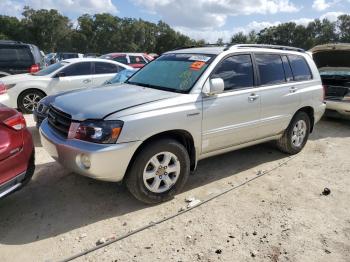  Salvage Toyota Highlander