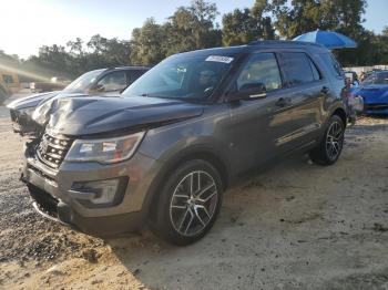  Salvage Ford Explorer