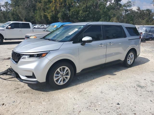  Salvage Kia Carnival