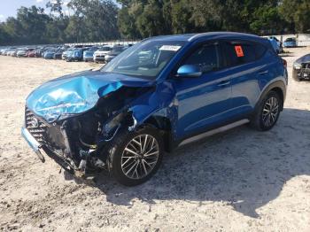  Salvage Hyundai TUCSON