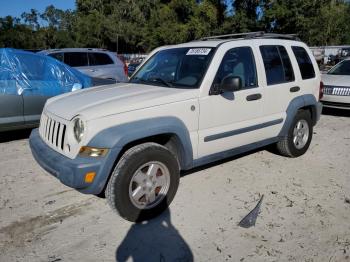  Salvage Jeep Liberty