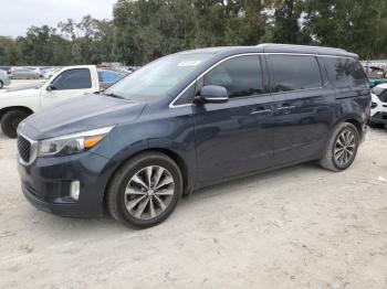  Salvage Kia Sedona