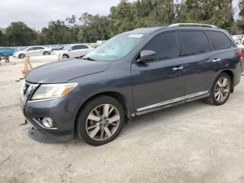  Salvage Nissan Pathfinder