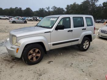  Salvage Jeep Liberty