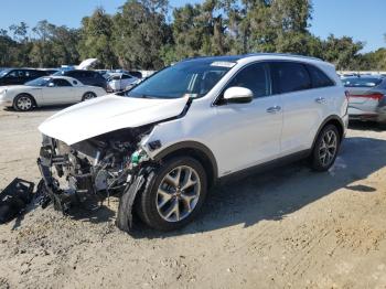  Salvage Kia Sorento