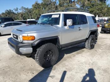  Salvage Toyota FJ Cruiser