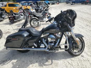  Salvage Harley-Davidson Fl