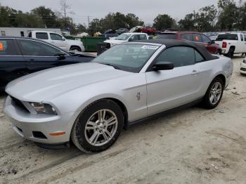  Salvage Ford Mustang