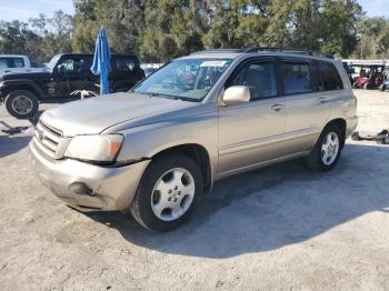  Salvage Toyota Highlander