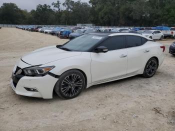  Salvage Nissan Maxima