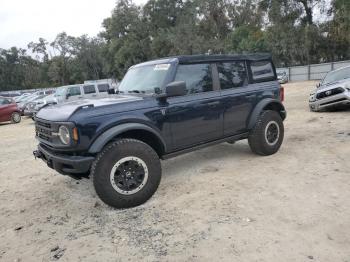  Salvage Ford Bronco