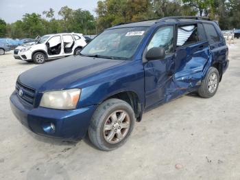  Salvage Toyota Highlander