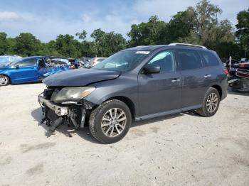  Salvage Nissan Pathfinder