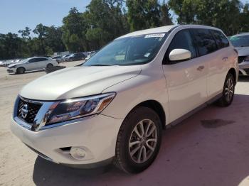  Salvage Nissan Pathfinder