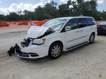  Salvage Chrysler Minivan