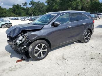  Salvage Kia Sorento