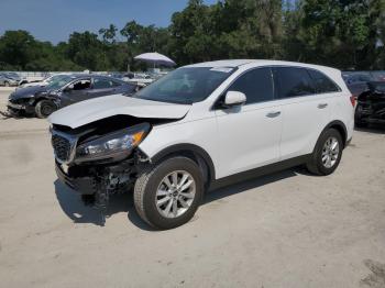  Salvage Kia Sorento
