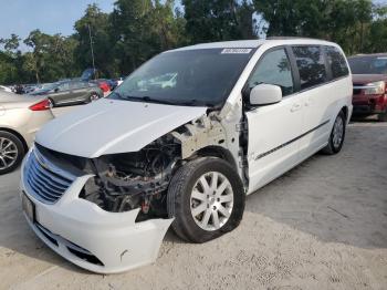  Salvage Chrysler Minivan