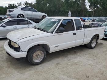  Salvage Chevrolet S-10