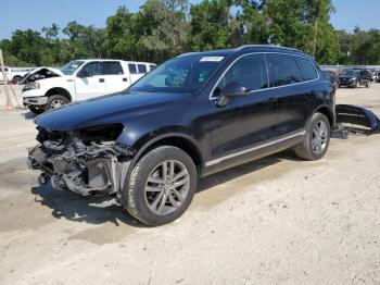  Salvage Volkswagen Touareg