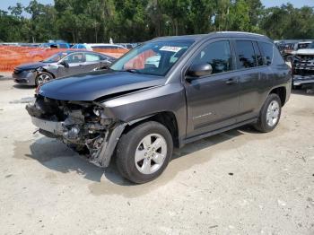  Salvage Jeep Compass