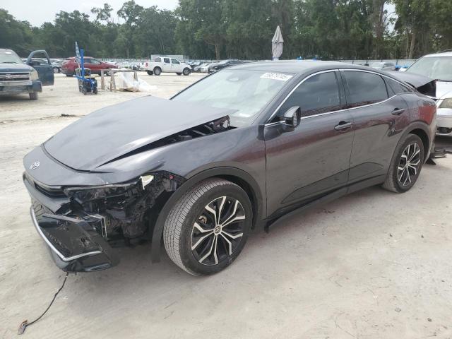  Salvage Toyota Crown Xle