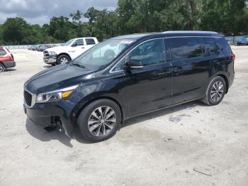  Salvage Kia Sedona