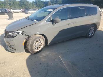  Salvage Chrysler Pacifica