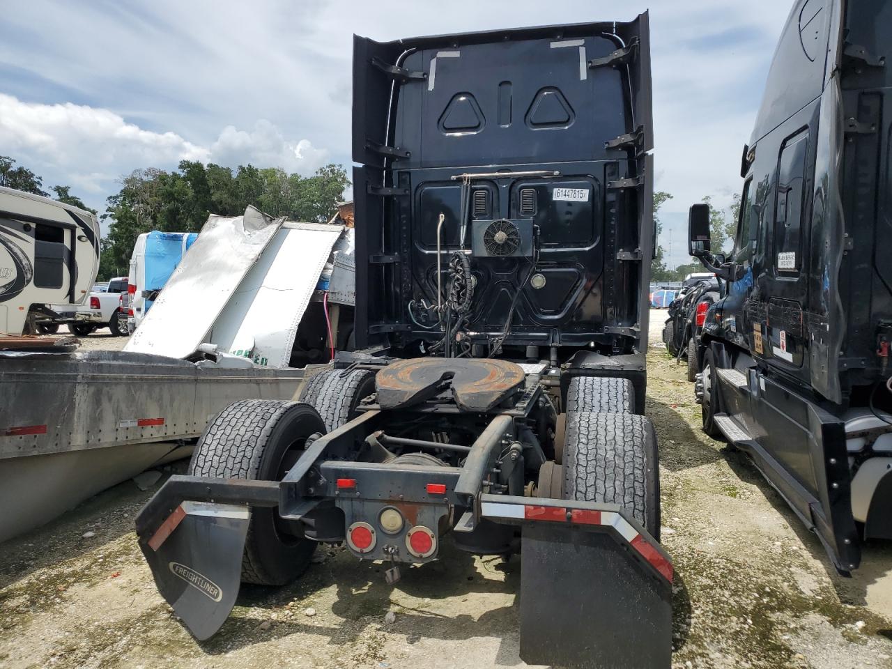 Freightliner Cascadia 1 Image 7
