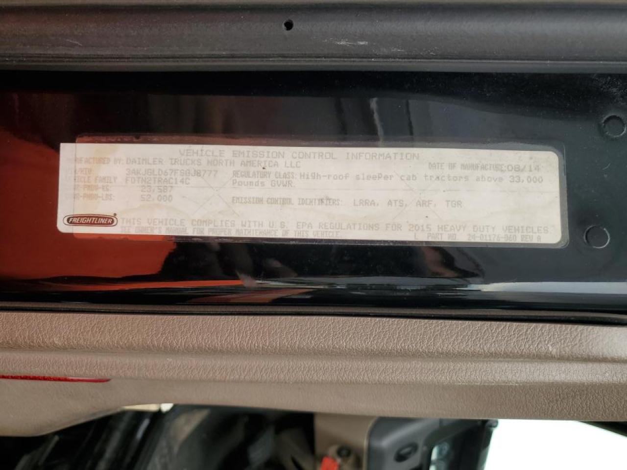 Freightliner Cascadia 1 Image 9