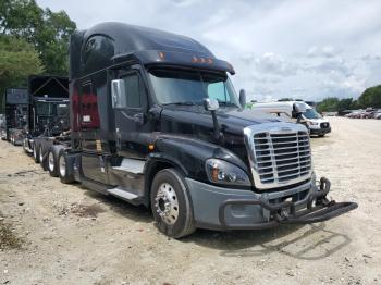  Salvage Freightliner Cascadia 1