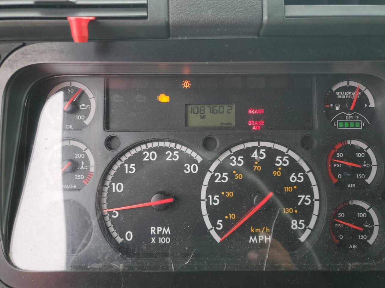 Freightliner Cascadia 1 Image 9