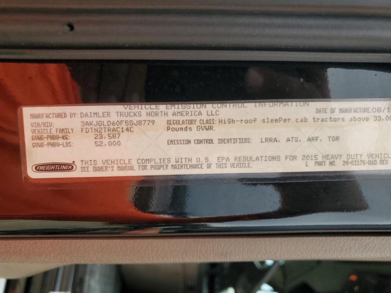 Freightliner Cascadia 1 Image 8