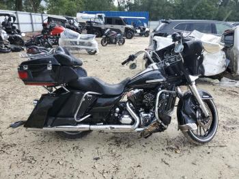  Salvage Harley-Davidson Fl