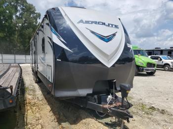  Salvage Aeroliner Trailer