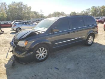  Salvage Chrysler Minivan