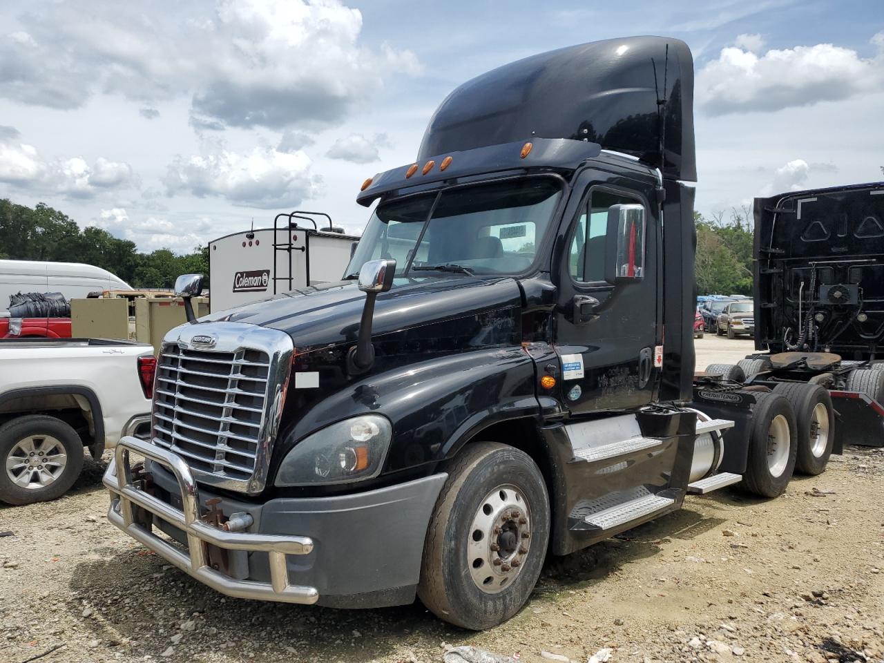 Frht Cascadia 1 Image 2