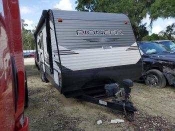  Salvage Pioneer Travel Tra