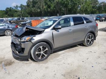  Salvage Kia Sorento