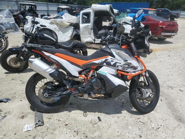  Salvage KTM 790 Advent