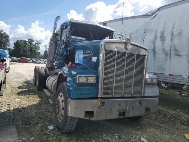  Salvage Kenworth W900