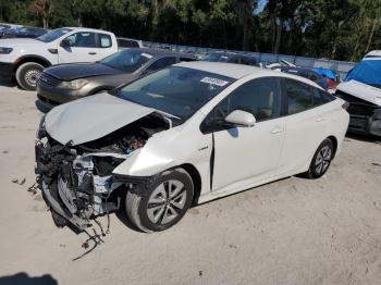  Salvage Toyota Prius
