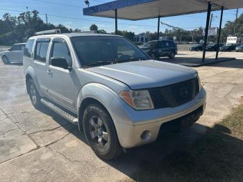  Salvage Nissan Pathfinder