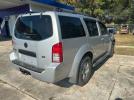 Nissan Pathfinder Le Image 14