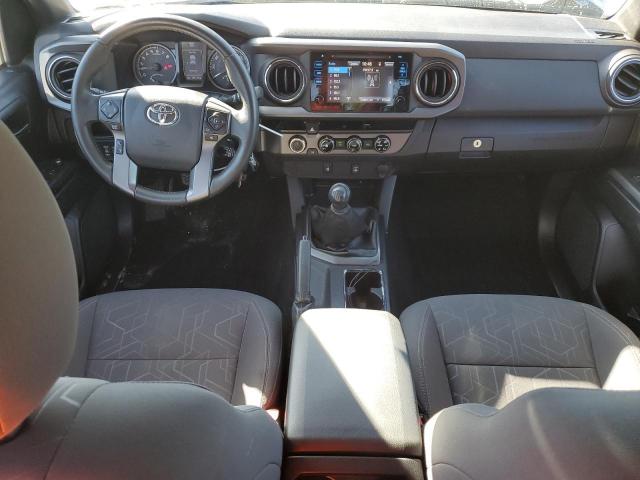 Toyota Tacoma Double Cab Image 4
