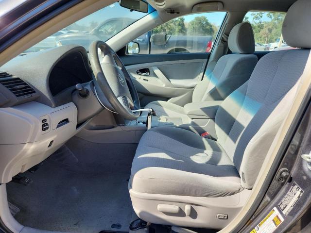 Toyota Camry Base Image 13