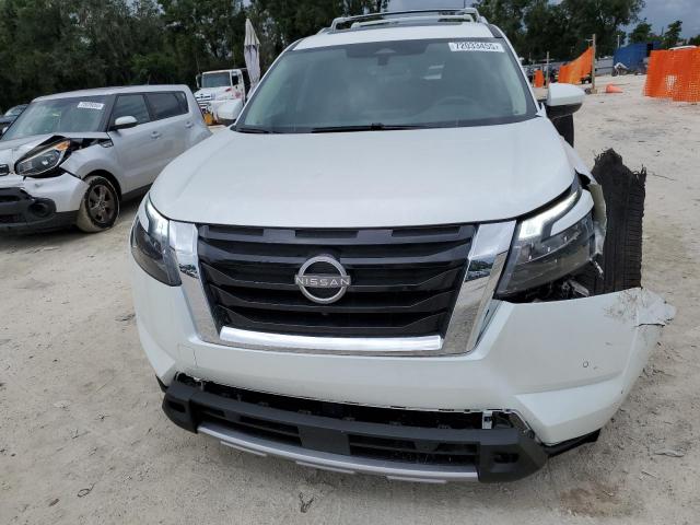 Nissan Pathfinder Sl Image 9