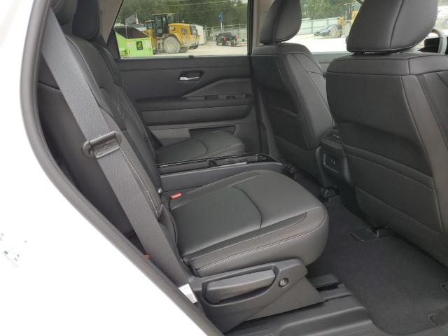 Nissan Pathfinder Sl Image 11