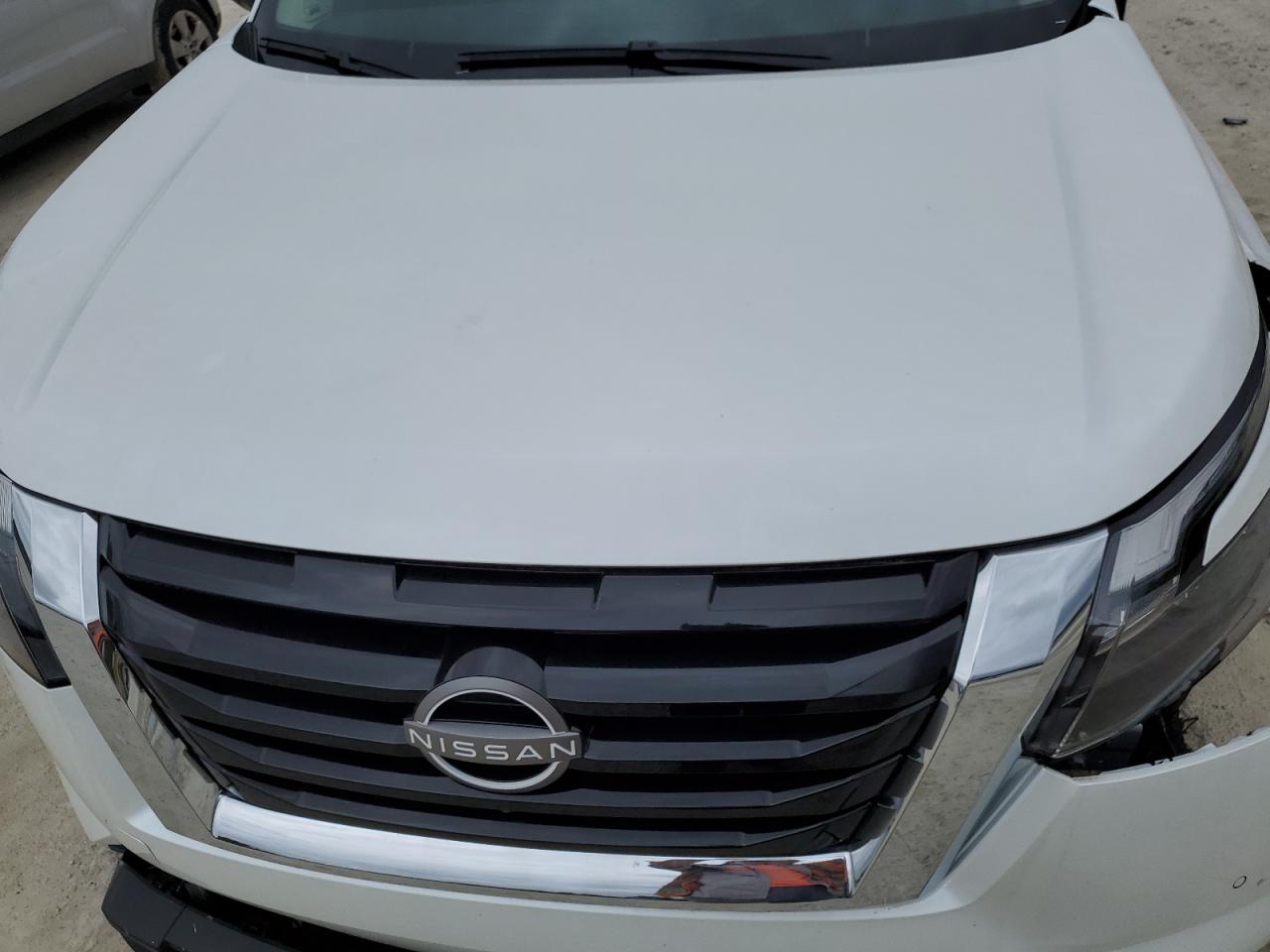 Nissan Pathfinder Sl Image 10